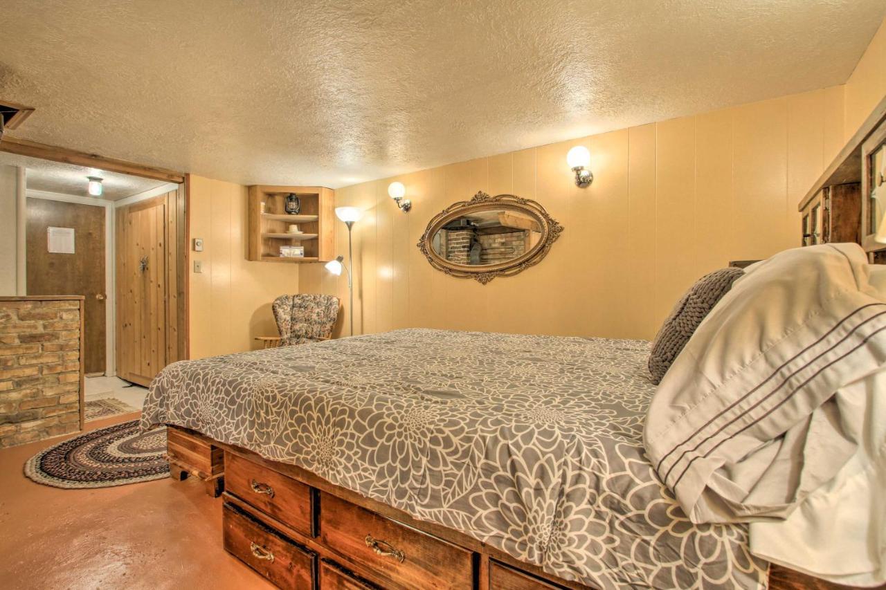 Cozy Home With Hot Tub Half Mi To Salmon River! Exterior foto